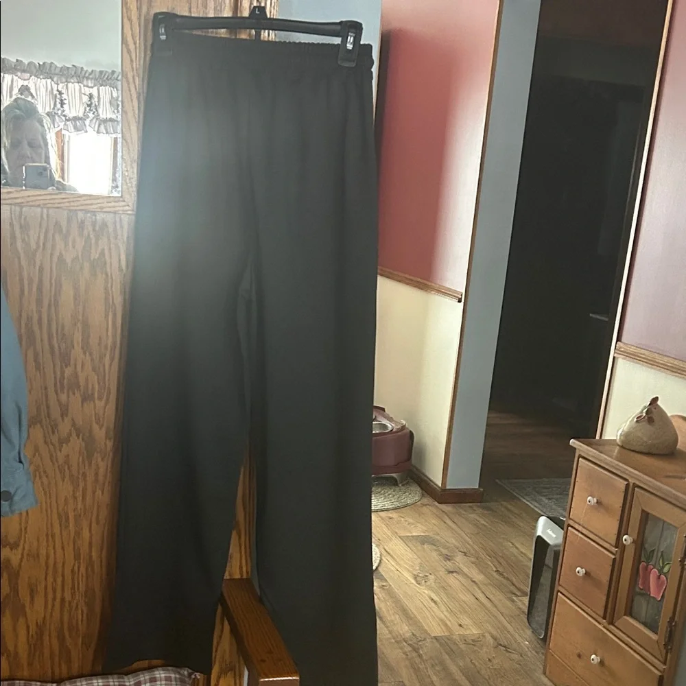 Unbranded (Loewe) 2-piece Black Monogrammed Lounge Set - Size Small - Picture 8 of 11